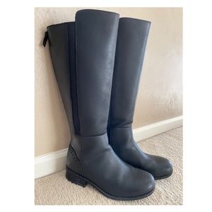 Leather UGG Riding boots